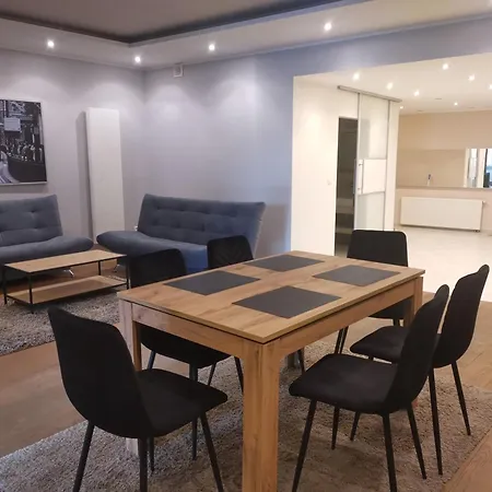 公寓 Apartamentspichrzowa 格但斯克
